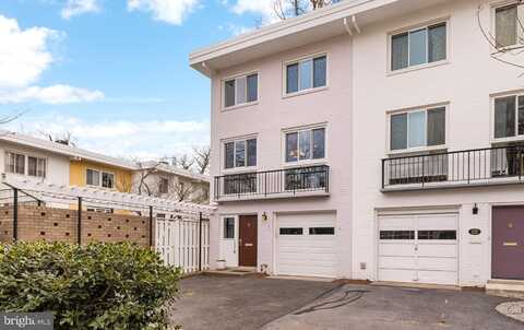 320 G STREET SW, WASHINGTON, DC 20024