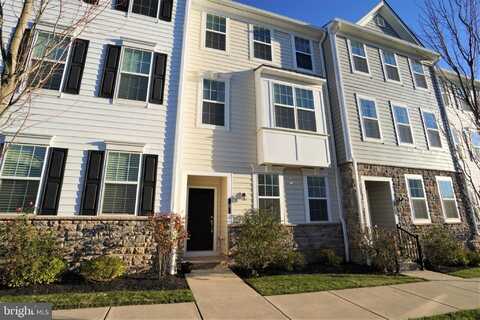 6 MANCHESTER DRIVE, HATBORO, PA 19040