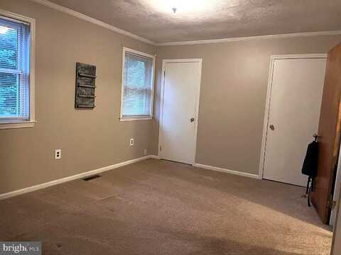 284 CARDIGAN TERRACE, WEST CHESTER, PA 19380
