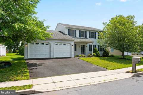 794 HUNTER DRIVE, PENNSBURG, PA 18073