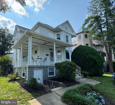 4010 33RD, MOUNT RAINIER, MD 20712