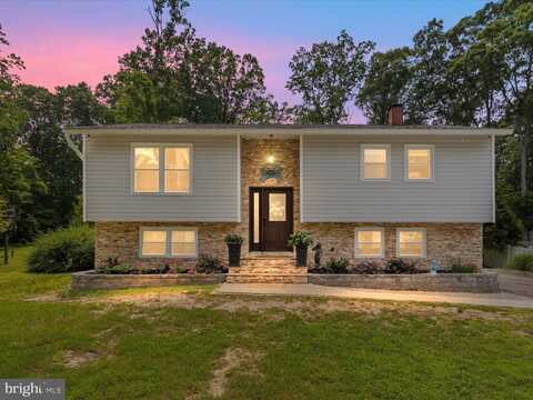 1215 HOLMEWOOD DRIVE, PASADENA, MD 21122