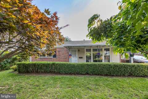 402 BLUEBUFF ROAD, KING OF PRUSSIA, PA 19406
