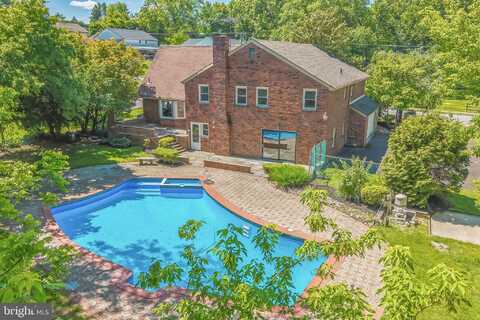 7715 DOE LANE, GLENSIDE, PA 19038