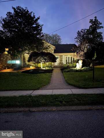 7715 DOE LANE, GLENSIDE, PA 19038