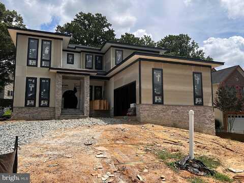 4017 WOODLAND ROAD, ANNANDALE, VA 22003