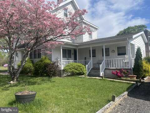 24 EDGEWOOD AVENUE, CEDARVILLE, NJ 08311