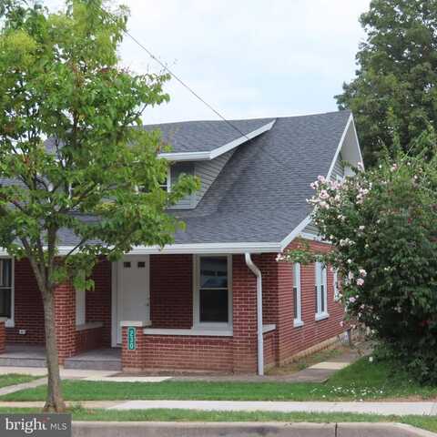 230 ROWE AVENUE, GREENCASTLE, PA 17225
