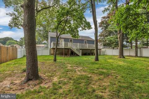 8402 CROFTON LANE, PENNSAUKEN, NJ 08109