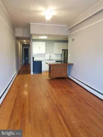 5 E MAIN STREET, WRIGHTSTOWN, NJ 08562