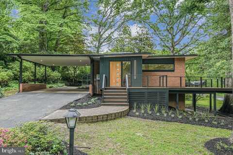 6210 WATERWAY DRIVE, FALLS CHURCH, VA 22044