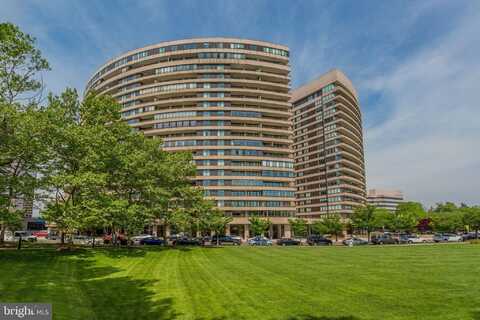 1300 CRYSTAL DRIVE, ARLINGTON, VA 22202