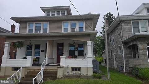 677 UNION STREET, MILLERSBURG, PA 17061