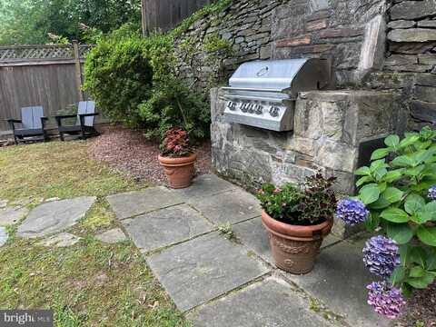 2361 49TH STREET NW, WASHINGTON, DC 20007