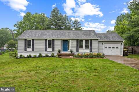 8 CEDAR LANE, DOYLESTOWN, PA 18901