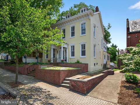 207 E MAIN STREET, EPHRATA, PA 17522