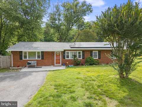 9415 CASTLE DRIVE, UPPER MARLBORO, MD 20772