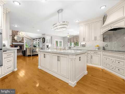 206 MAY LANE, EDGEWATER, MD 21037