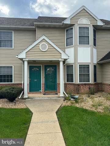 134 PRIMROSE LANE, READING, PA 19610