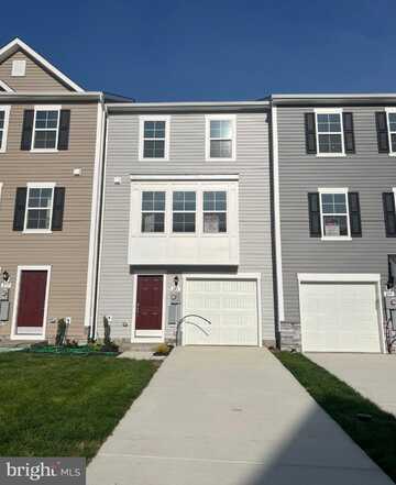 241 CLIFTON MNR, FALLING WATERS, WV 25419