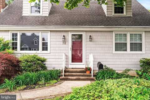 32 HIRSCH AVENUE, HAMILTON, NJ 08690