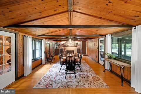 12915 SHADY LANE, HILLSBORO, VA 20132