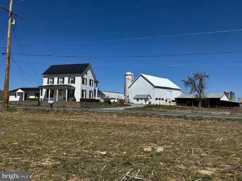 1423 MASON DIXON ROAD, GREENCASTLE, PA 17225