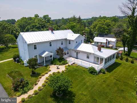 887 NATURAL CHIMNEYS ROAD, MOUNT SOLON, VA 22843