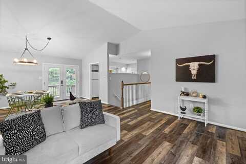 904 WILD TURKEY ROAD, HARPERS FERRY, WV 25425