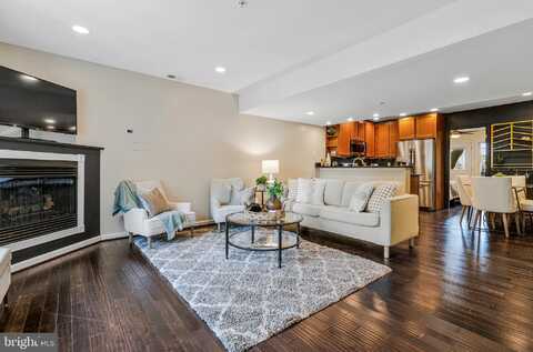 1519 CONSTITUTION NE, WASHINGTON, DC 20002