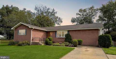 24 CARL SANDBURG DRIVE, HAMILTON, NJ 08690