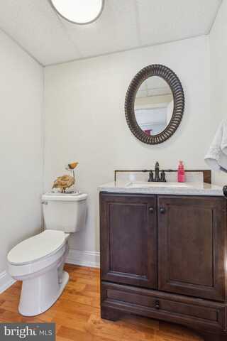 35 N CLEVELAND AVENUE, HAGERSTOWN, MD 21740