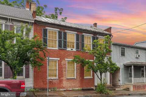 21 E MAIN STREET, NEWVILLE, PA 17241