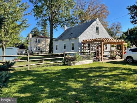 207 S WAYNE AVENUE, HATFIELD, PA 19440