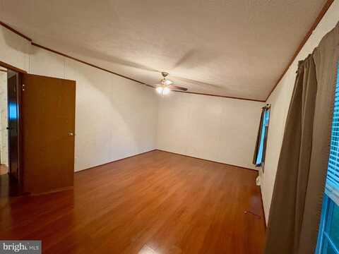 220 SHIPPENSBURG MOBILE ESTATE, SHIPPENSBURG, PA 17257