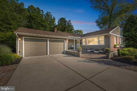 229 DICKENS COURT, CHERRY HILL, NJ 08034