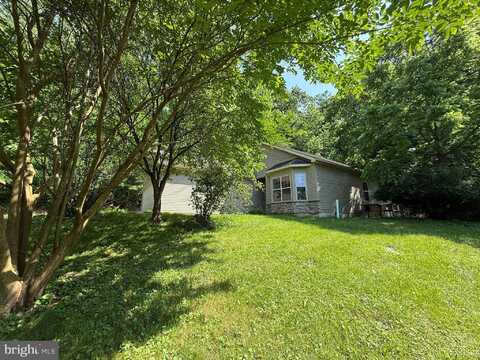 12 RR MOUNTAIN STREET, MOUNT HOLLY SPRINGS, PA 17065