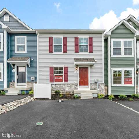 16 ANGUS DRIVE, HANOVER, PA 17331