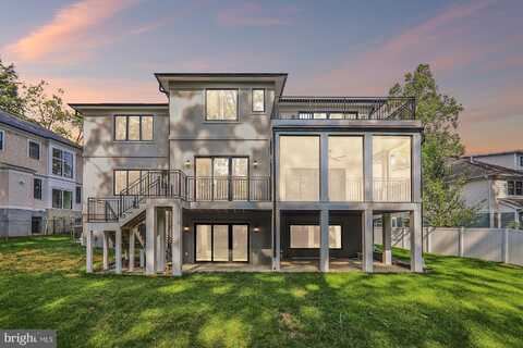7807 WINTERBERRY PLACE, BETHESDA, MD 20817