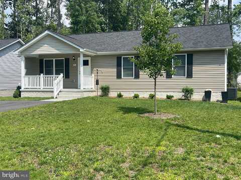 94 OAK LANE, COLONIAL BEACH, VA 22443