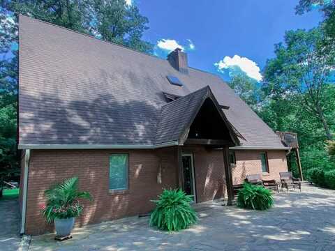 140 Woodland Acres Drive, Pikeville, KY 41501