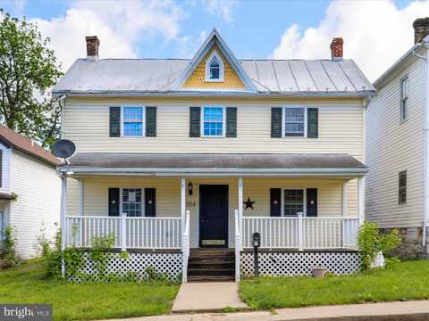 104 W HIGH STREET, HANCOCK, MD 21750