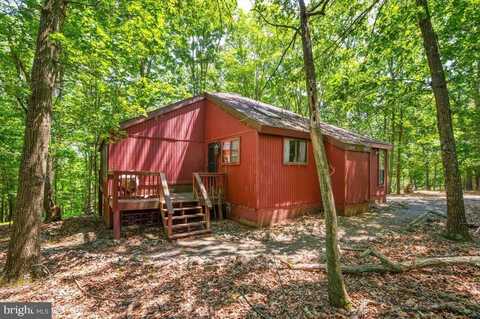 19 SNOWFLAKE LANE, HEDGESVILLE, WV 25427