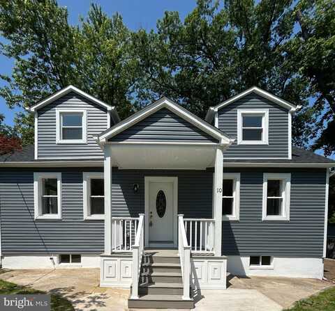 10 DELAWARE AVENUE, HAINESPORT, NJ 08036