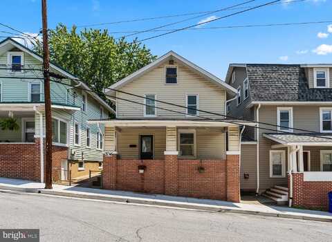 206 N DELAWARE AVENUE, BRUNSWICK, MD 21716