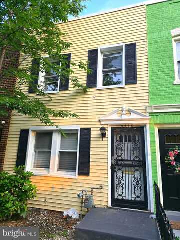 3333 CLAY PLACE NE, WASHINGTON, DC 20019