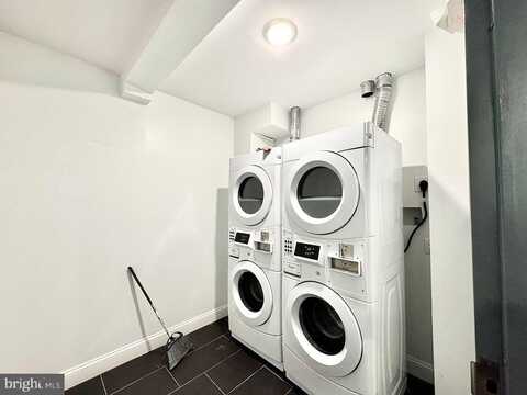 4077 LANCASTER AVENUE, PHILADELPHIA, PA 19104