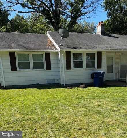 215 KINSLEY ROAD, PEMBERTON, NJ 08068