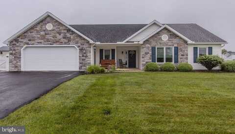 123 QUENTIN CIRCLE, SHIPPENSBURG, PA 17257