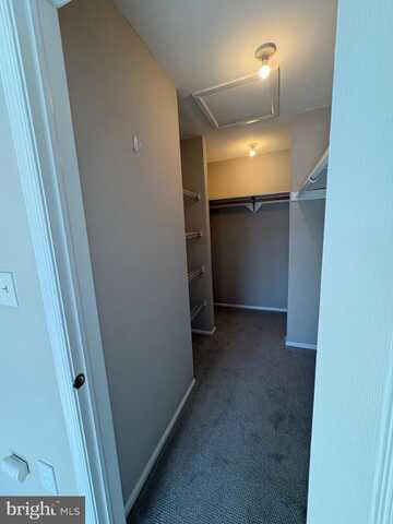 3 HEMLOCK COURT, Hamilton, NJ 08619